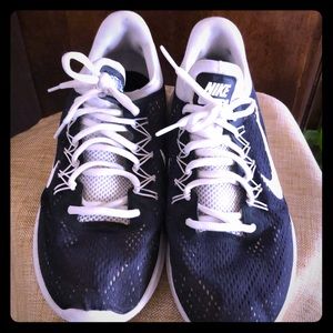 Nike Lunar Skyelux Running Shoe